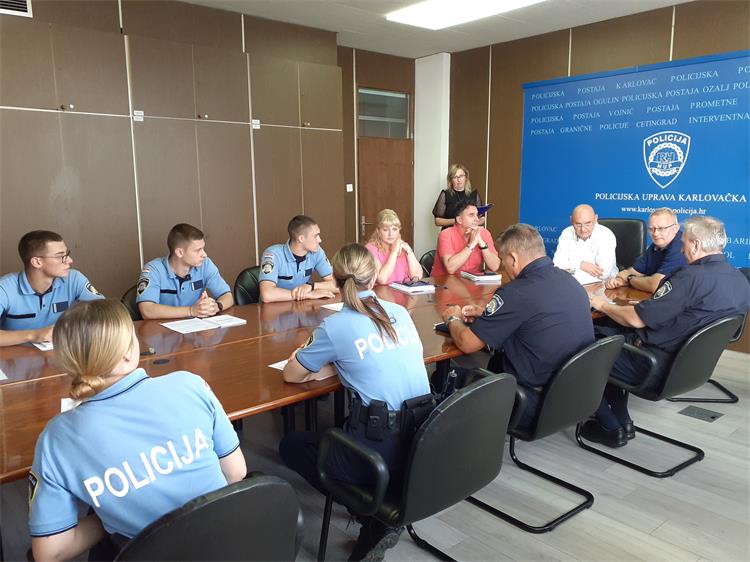 Slika /PU_KA/PU_info/2023/Prijem vježbenika_3-7-2023-/1.jpg